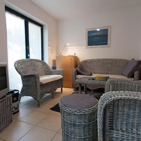 Arboretum Apartment *
